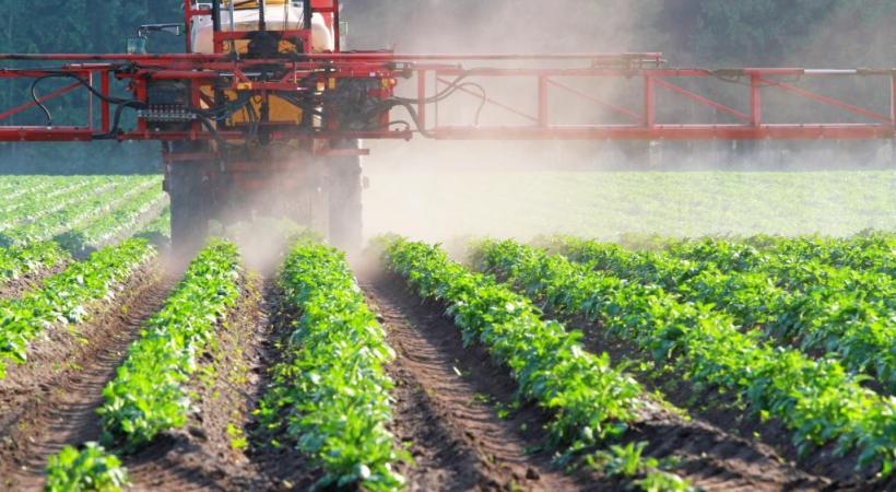 Selon Pro Natura, les glyphosate doit être interdit en Suisse.