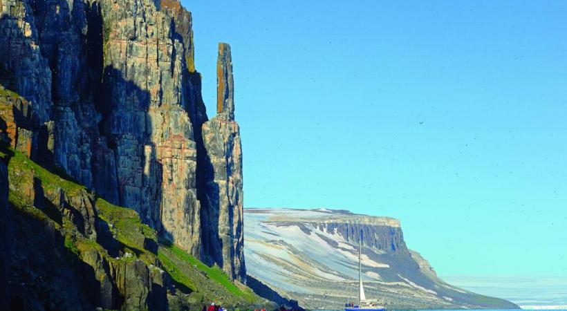 Spectaculaires, les glaciers du Spitzberg n’en sont pas moins en régression.