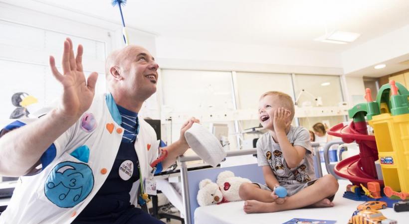 Sourire pour la vie souhaite aider des associations comme Théodora. dr