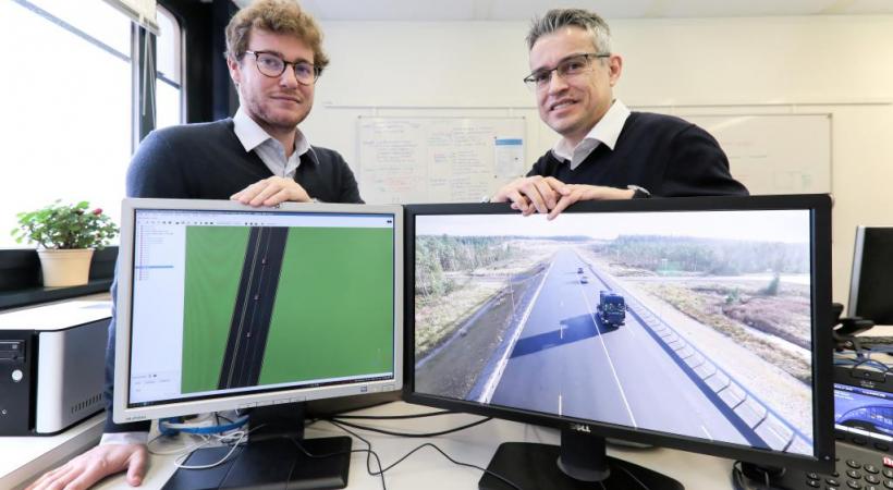 Guillaume Jornod et Alcherio Martinoli ont contribué au projet européen AutoNet2030. dr