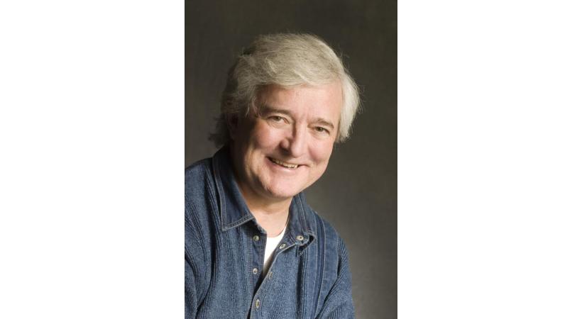 À gauche en médaillon, Yvon Dallaire. dr