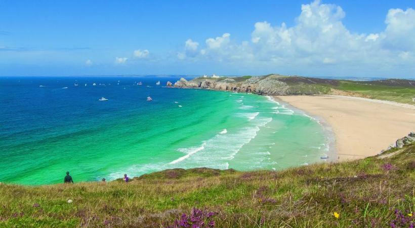  La plage de Pen-Hat à Camaret-sur-Mer. crtb-Donatienne Guillaudeau
