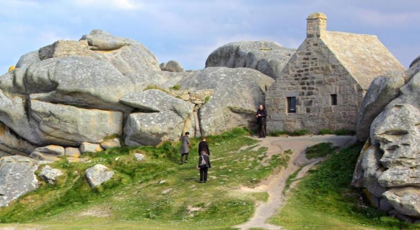  Maison des Douaniers sur la côte des Légendes à Kerlouan. crtb-Pierre Torset
