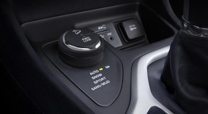 JEEP CHEROKEE 2.2 OVERLAND 