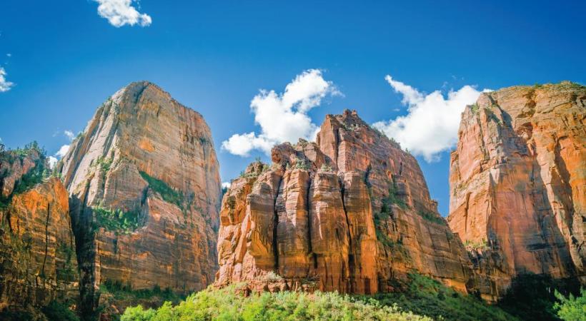 Lors des randonnées, il faut savoir prendre le temps d’admirer les sublimes paysages. 123RF