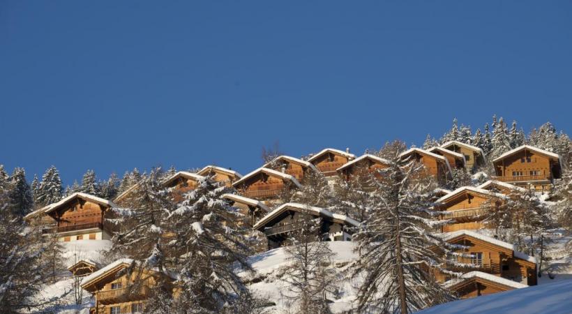 Les Masses: une zone de petits chalets typiques au cœur du domaine.   