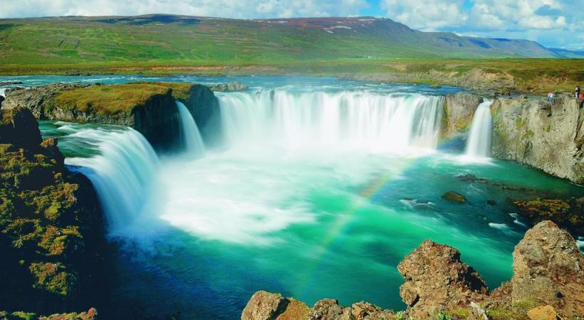  Gullfoss est une des chutes les plus célèbres d’Islande.  
