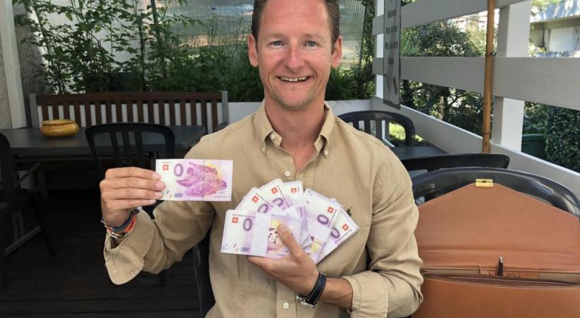 Maxime Héricault, inventeur des billets souvenirs. CA