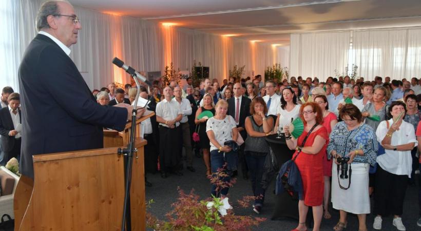 Discours de Jacky Delapierre, président de la fête. VERISSIMO