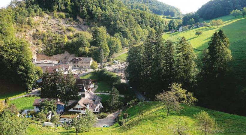 Le  décor léché de la vieille-ville bâloise.