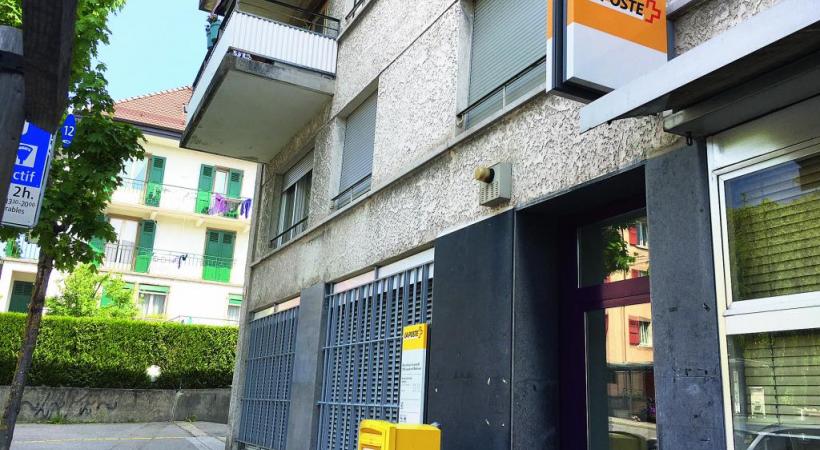 Déjà plus de 1400 signature pour sauver la poste. DR