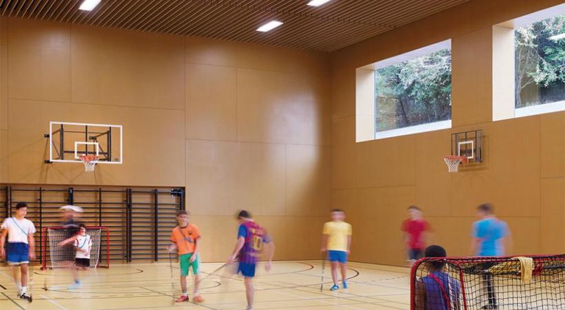 Depuis trois ans, la Maison de Quartier a mis en place une ouverture dominicale de la salle de sport du Collège de Bethusy de fin octobre à fin avril . BETHUSY © YVES ANDRé – VILLE DE LAUSANNE