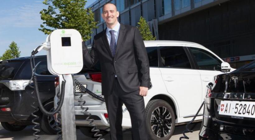 François Randin, dix ans déjà au service de la borne électrique. DR