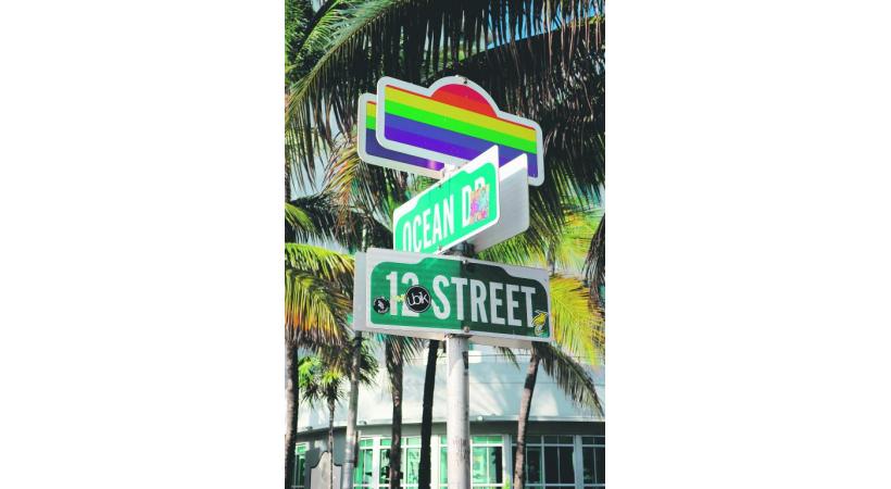 La silhouette des cabanons de maîtres-nageurs est devenue emblématique de Miami Beach.