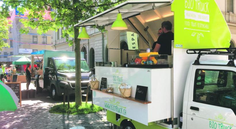 A l’inverse des Genevois les Lausannois plébiscitent leurs food trucks. Ici à la Riponne. DR