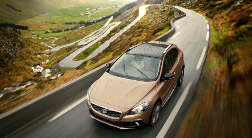  VOLVO V40 CROSS COUNTRY D4