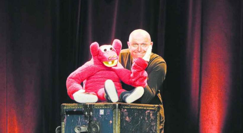 Théâtre - Ventriloque