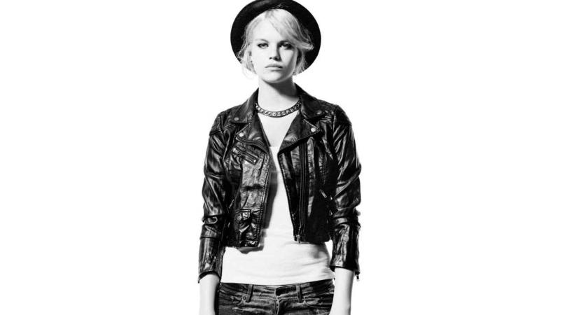Le blouson, même en imitation cuir comme ici le modèle H