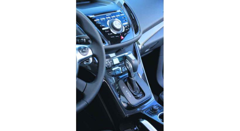 FORD KUGA TDCI TITANIUM